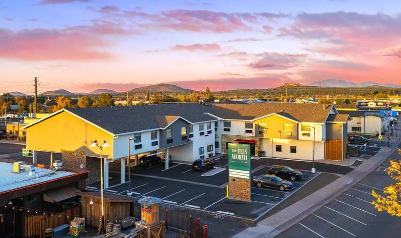 Hotel für 4 Personen - 1