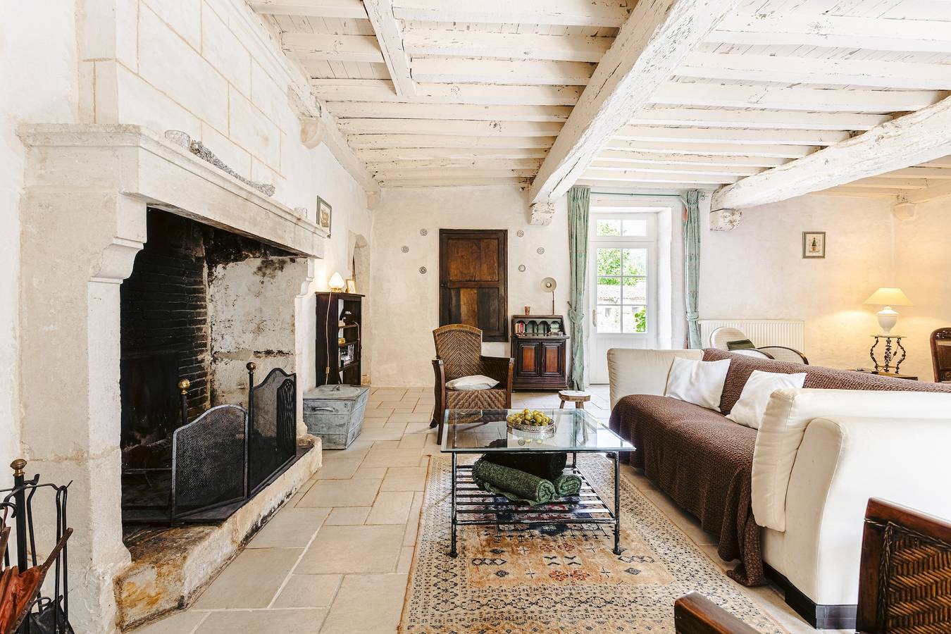Maison de vacances 'Logis La Tour - Gîte La Tour' avec piscine privée, terrasse privée et Wi-Fi in Saint-Laurent-de-la-Salle, Fontenay-le-Comte