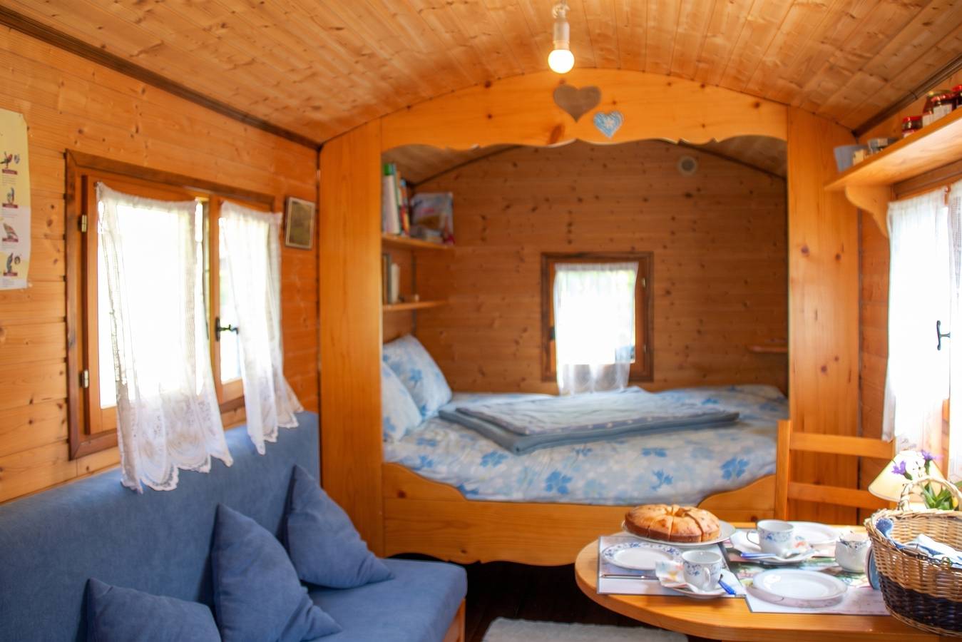 Charming Caravan Near Hamois with Garden in Hamois, Namur (region)