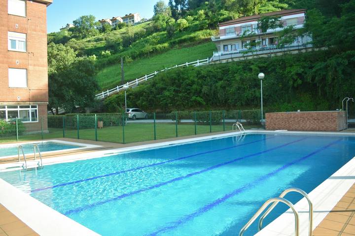 Gîte pour 5 personnes, avec piscine à Suances - 2