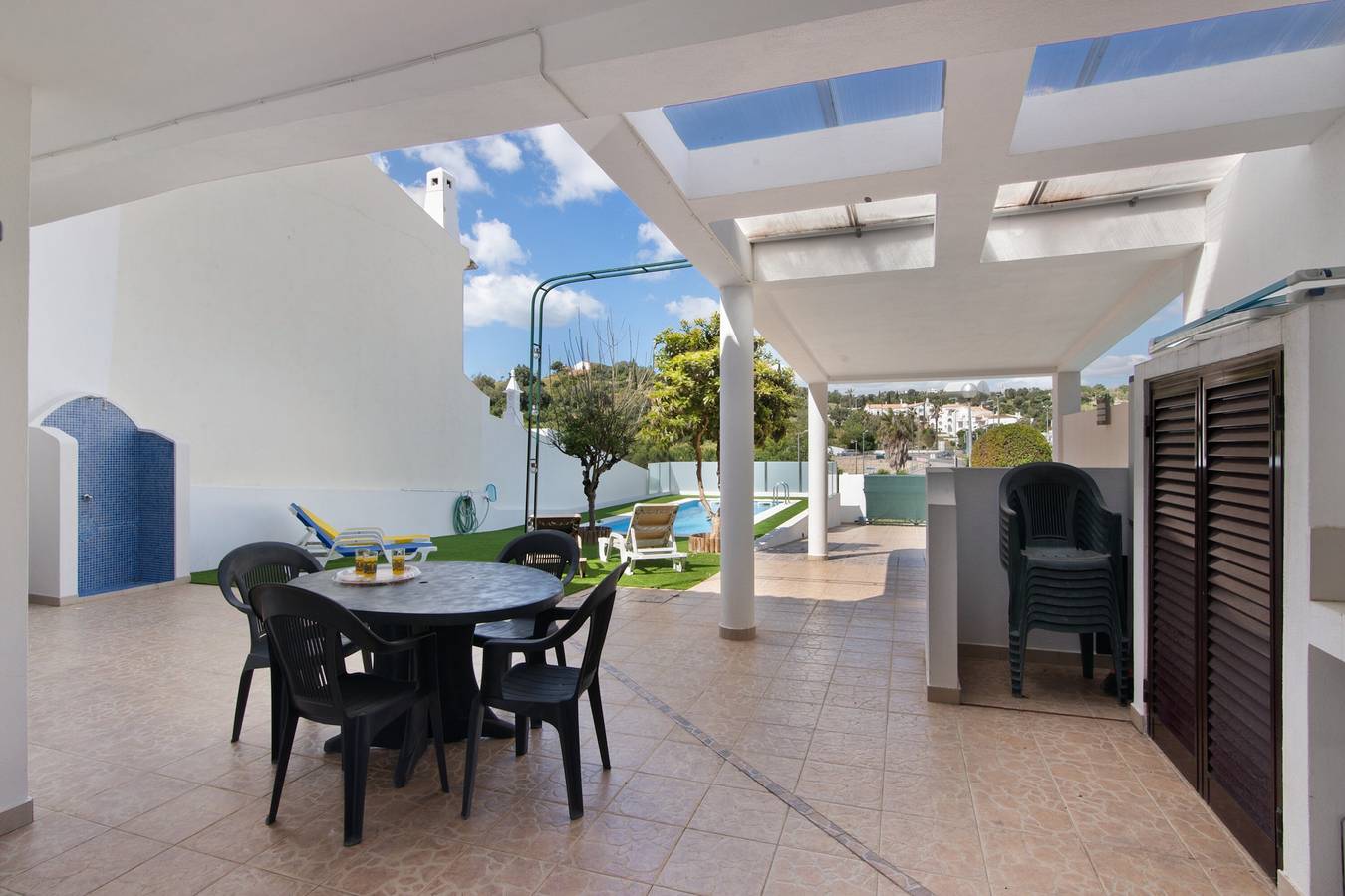 Villa 'Neves' mit Bergblick, privatem Pool und privater Terrasse in Albufeira, Faro Distrikt