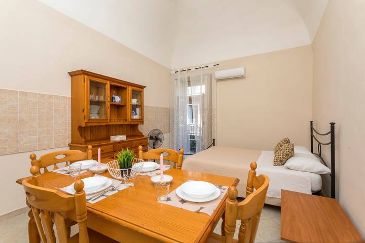 Ferienwohnung für 7 Personen, mit Balkon in Catania - 3