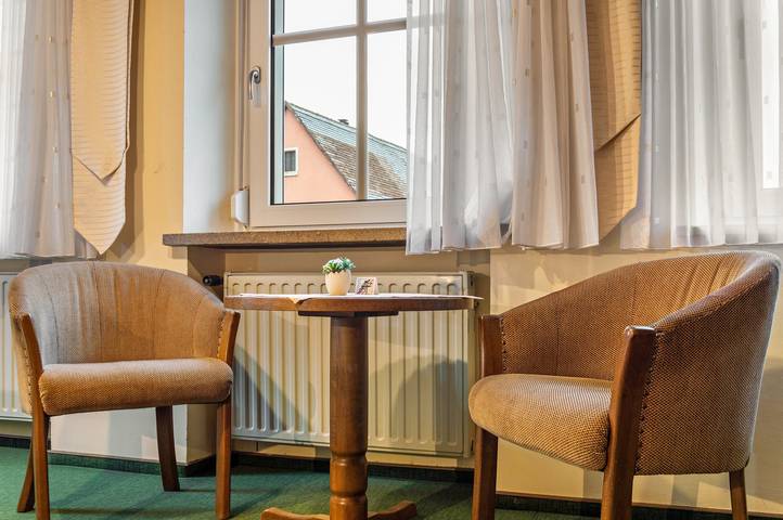 Room 3 - Double room with Wi-Fi in Lehrberg, Romantische Straße