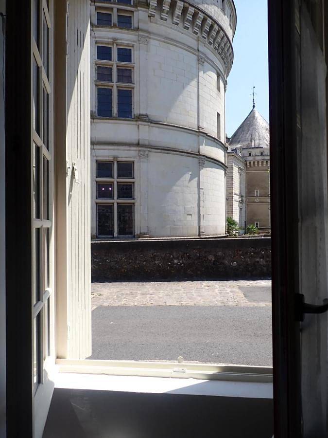 Appartement entier, One-Bedroom Apartment in Le Lude, Vallée de la Loire