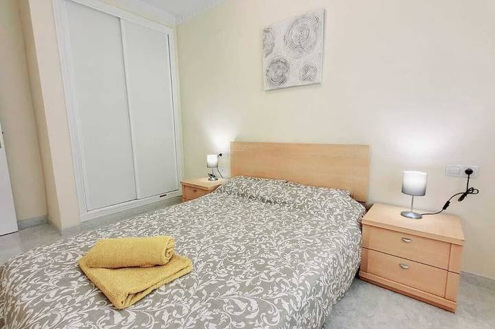 Appartement entier, Lovely apartment near golf and amenities with pool and terrace in Orihuela, Costa Blanca
