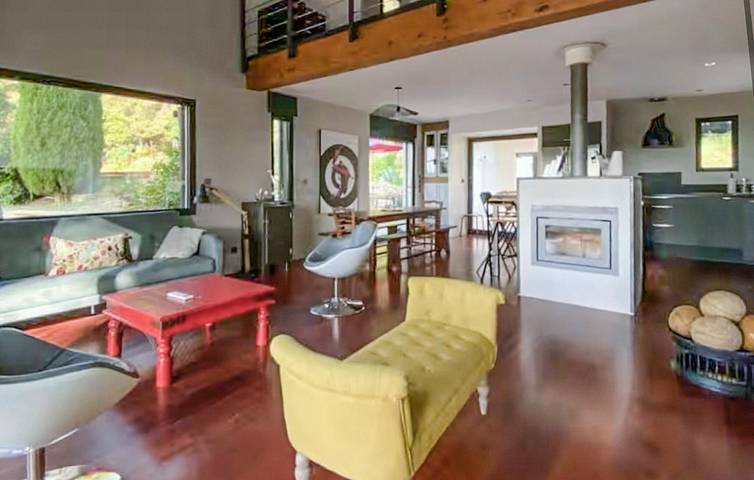 Gemütliche Ferienwohnung mit Pool und Terrasse, 1,5 km von Noves entfernt in Noves, Arles und Umgebung
