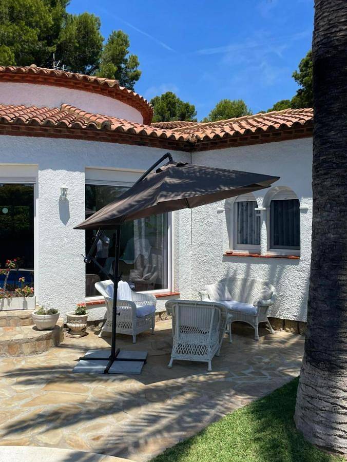 Villa pour 8 personnes, avec piscine et jardin à Miami Platja - 2