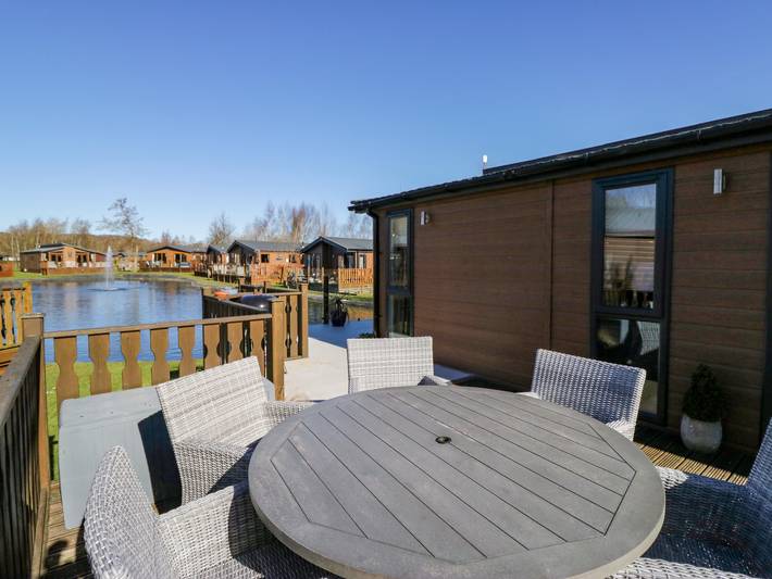 Cottage for 6 people, with hot tub and pool in Lancashire