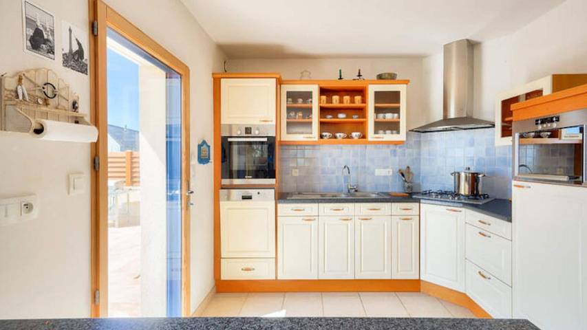 Gîte pour 9 personnes, avec jardin dans Plage Penhors Pouldreuzic - 4