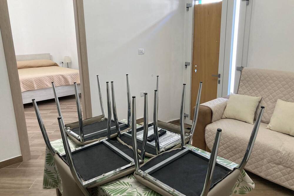 Ganze Wohnung, Pgu Guest House in Bosa, Planargia