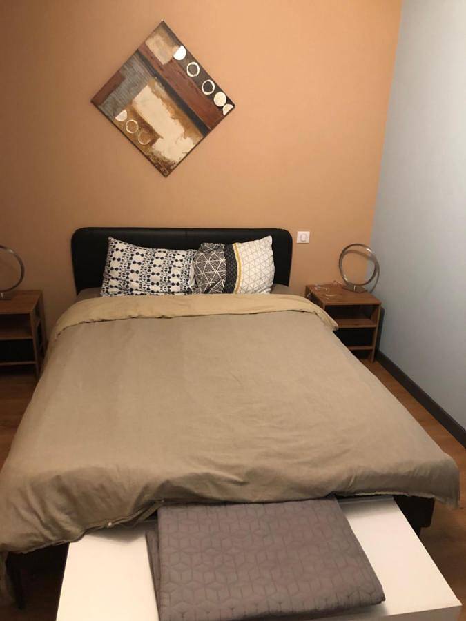 Gîte pour 8 personnes, avec piscine et jardin à Lagrave - 4