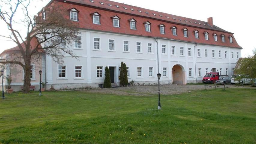 Hotel für 2 Personen, mit Terrasse und Garten sowie Ausblick in Zerbst/Anhalt - 4