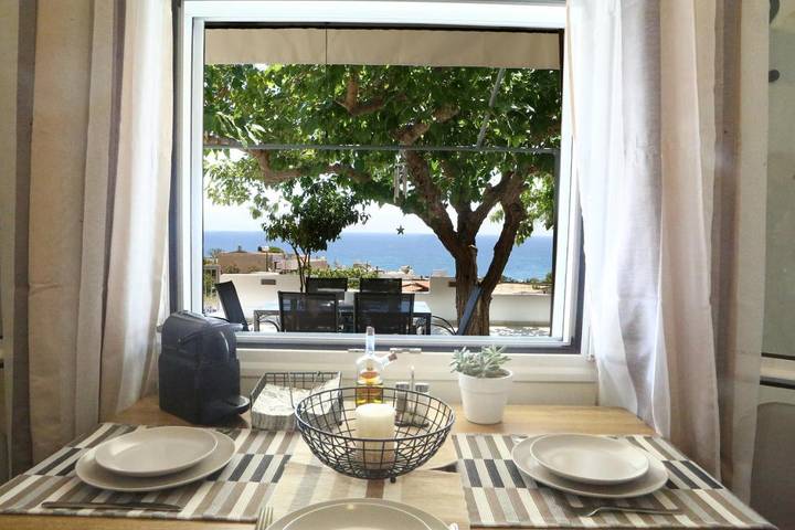 Location de vacances pour 4 personnes, avec vue et terrasse dans Lendas