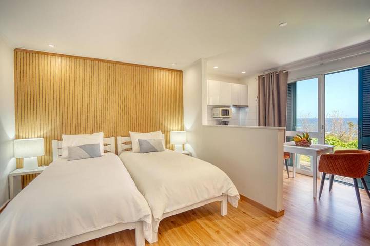 Location de vacances pour 2 personnes, avec vue et jardin à Porto da Cruz - 2