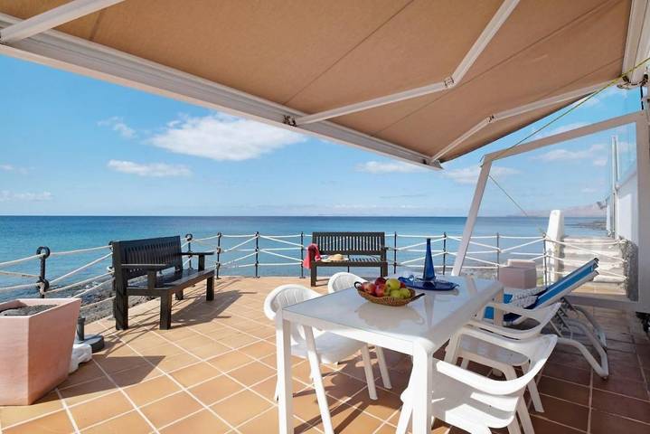 Apartamento para 2 personas, con balcón/terraza y vistas al mar en La Peñita