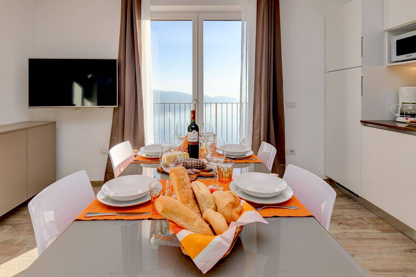 Ganze Wohnung, Orange House by Garda Fewo in Tignale, Gardasee-Berge