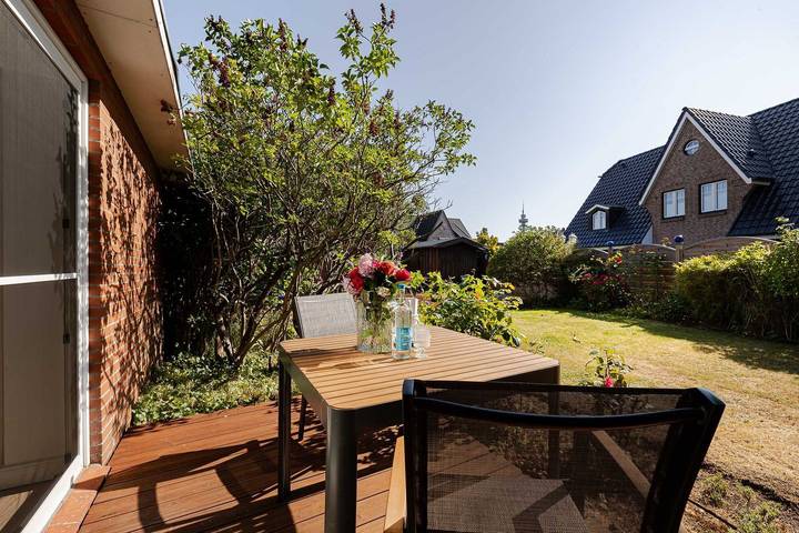 Ganze Wohnung, Zwischen Rosen, Strand und Westerland in Westerland, Sylt (Gemeinde)