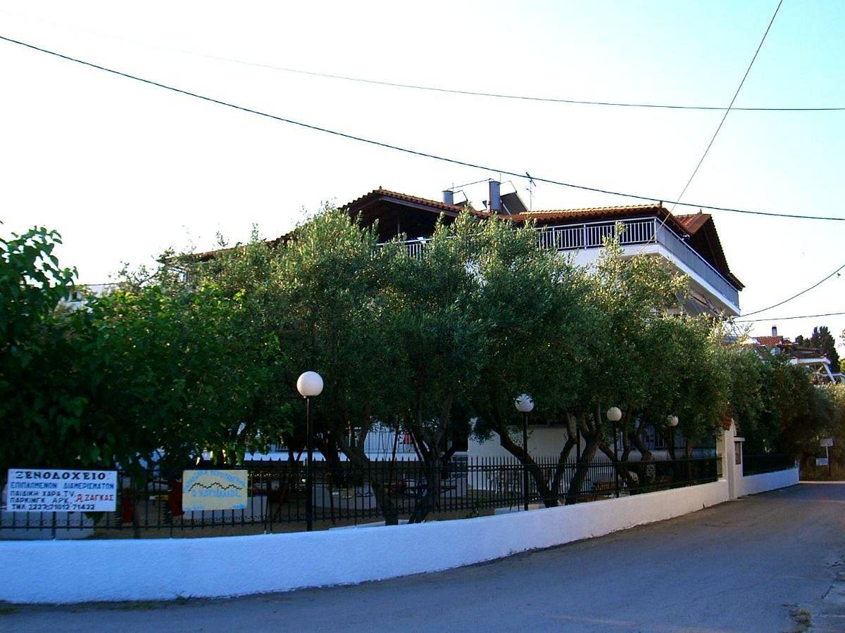 One-Bedroom Apartment with Garden View in Rovies, Eubée