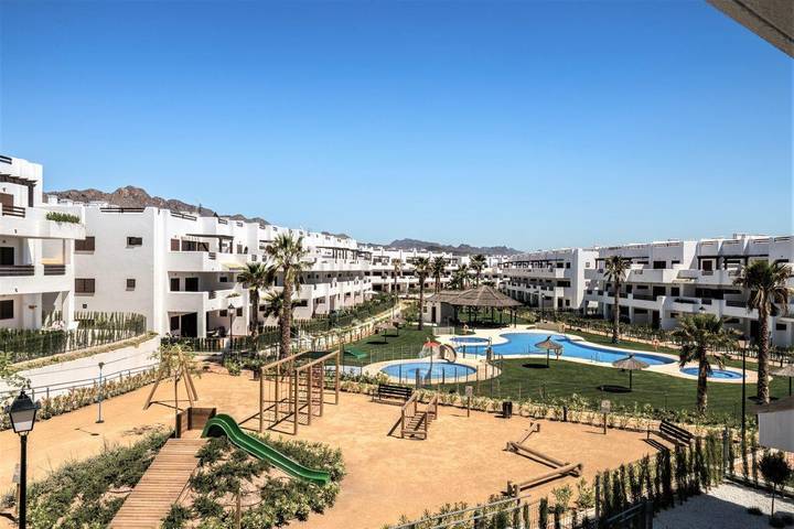 Location de vacances pour 6 personnes, avec piscine ainsi que bassin pour enfant et jardin dans Mar de Pulpi