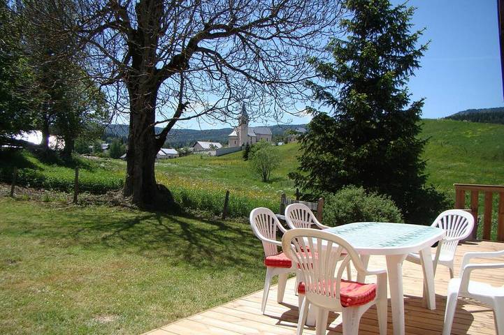 Maison de vacances pour 5 personnes, avec jardin et balcon à Corrençon-en-Vercors