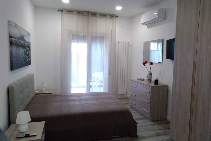 Ganze Wohnung, Ferienwohnung Mareluna Camera Phoenix im Zentrum von Agerola in Pianillo, Agerola