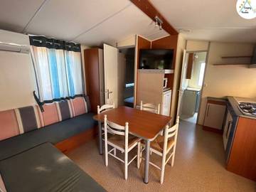 Camping pour 4 Personnes dans Roquebrune-sur-Argens, Région de Draguignan, Photo 4
