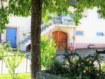 Ferienwohnung für 3 Personen, mit Terrasse und Garten in Lahr