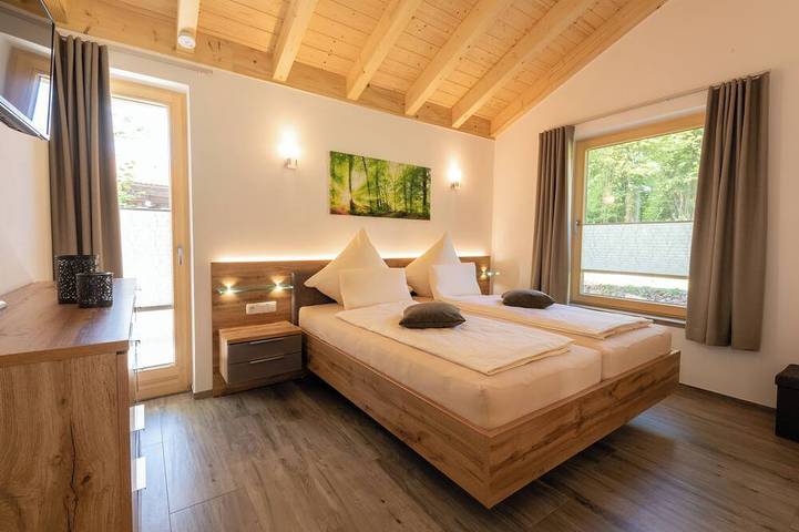 Chalet für 4 Personen, mit Whirlpool und Sauna sowie Garten in Drachselsried - 4