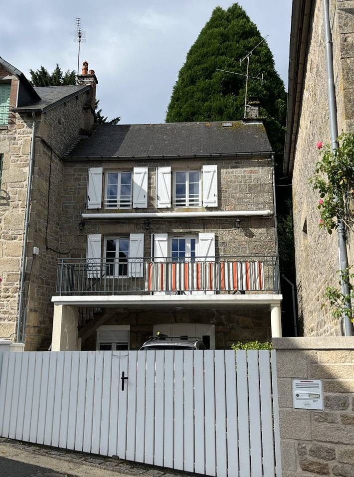 Gîte pour 5 personnes, avec balcon