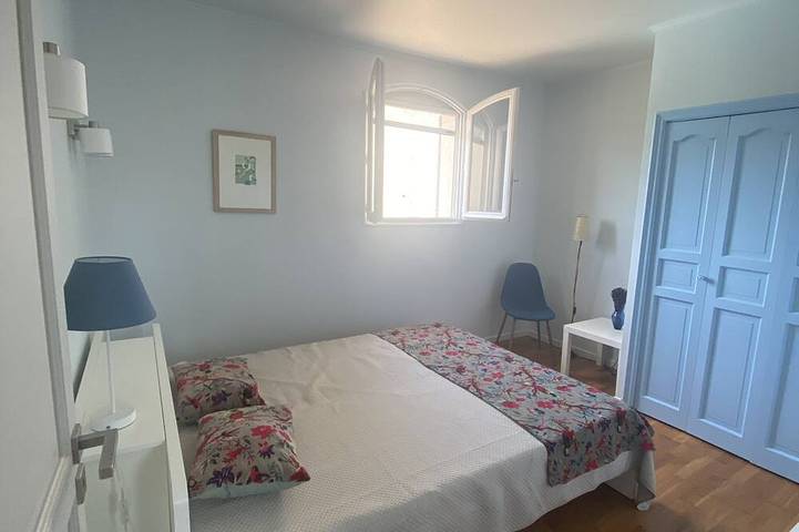 Location de vacances pour 7 personnes, avec jardin à Domazan - 4
