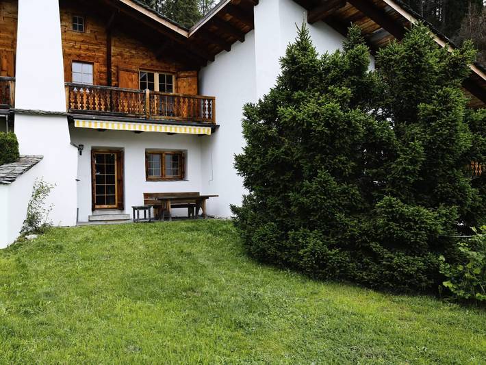 Villa für 8 Personen in Laax