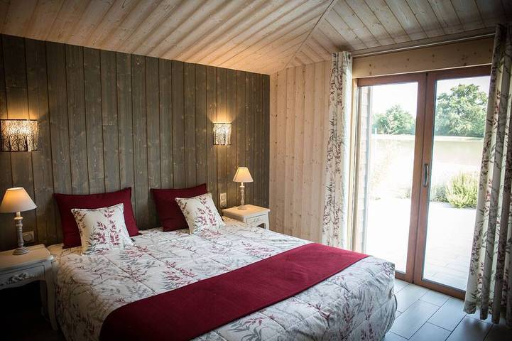 Location de vacances pour 6 personnes, avec jardin et terrasse à Jouy-le-Potier - 4