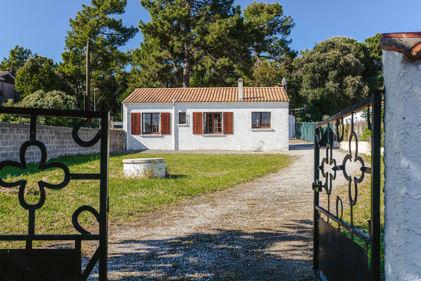 Maison de vacances 'Maison Au Coeur De Grand Village' avec terrasse et jardin in Le Grand-Village-Plage, Côte de Beauté