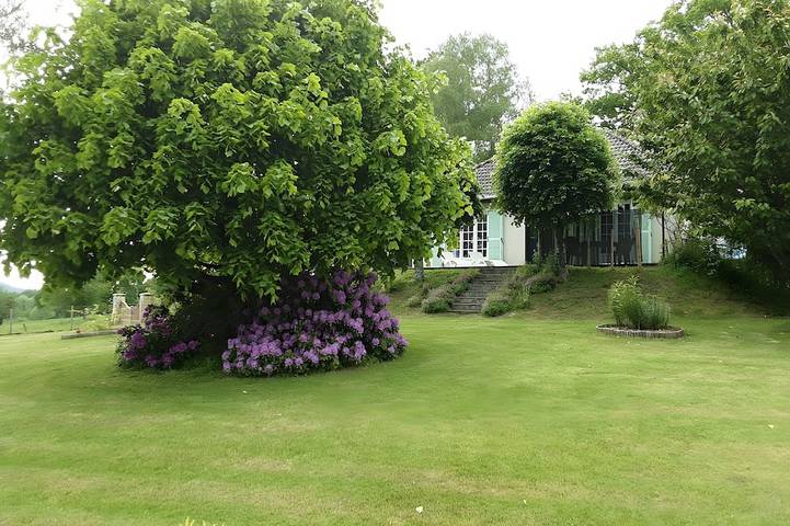 Gîte pour 4 personnes, avec Terrasse et Jardin