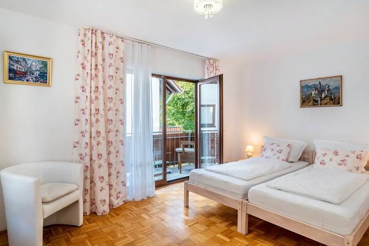 Ferienwohnung für 2 Personen, mit Balkon in Bad Herrenalb