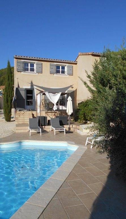Gîte pour 6 personnes, avec terrasse ainsi que jardin et piscine, animaux acceptés dans Drôme provençale - 3