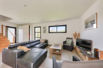 Gîte pour 6 personnes, avec jardin et terrasse dans Penvins