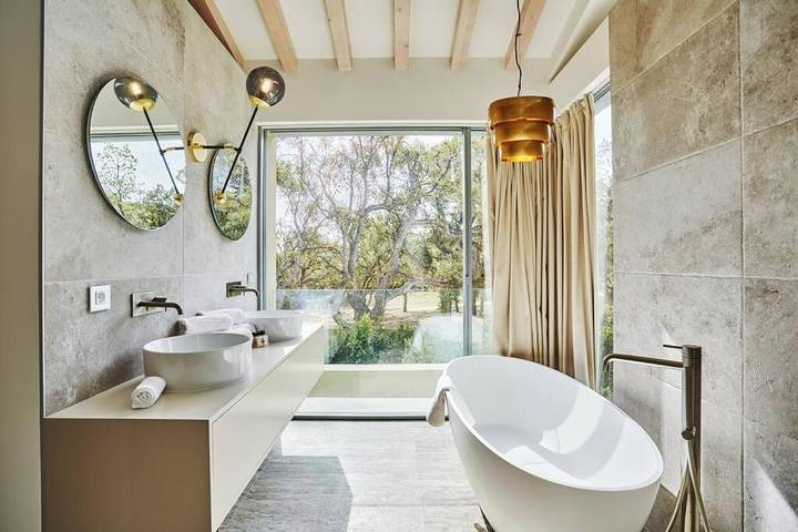 Villa pour 10 personnes, avec jardin et piscine ainsi que sauna et vue à Saint-Tropez - 4