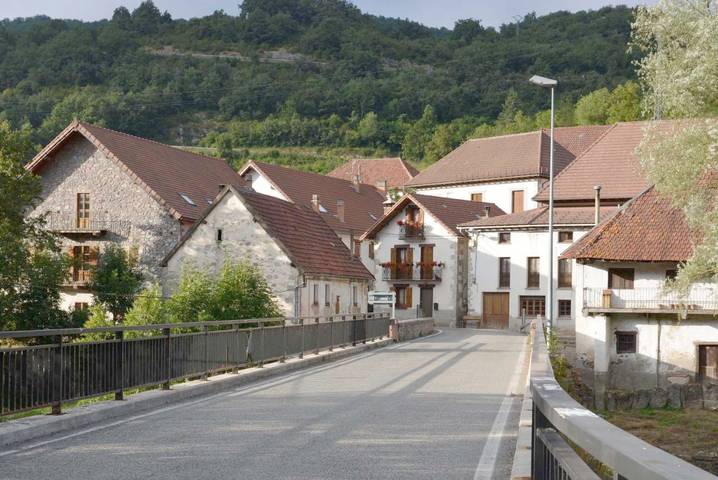 Casa rural para 5 personas, con vistas y balcón en Valle de Aezkoa