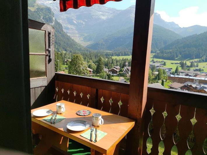 Gîte pour 2 personnes, avec balcon et vue dans Les Diablerets - 2