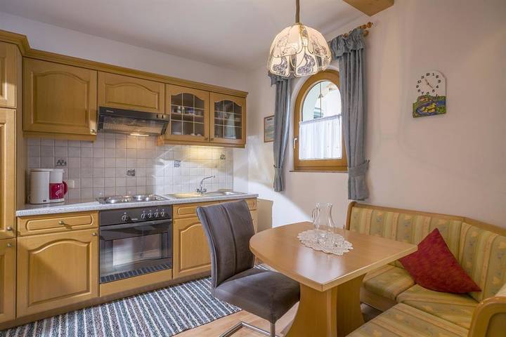 Ferienwohnung für 2 Personen, mit Balkon und Garten, kinderfreundlich in Tirol - 4