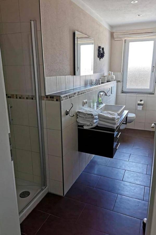 Ganze Wohnung, Schwanensee Appartements in Sommerach, Fränkisches Weinland