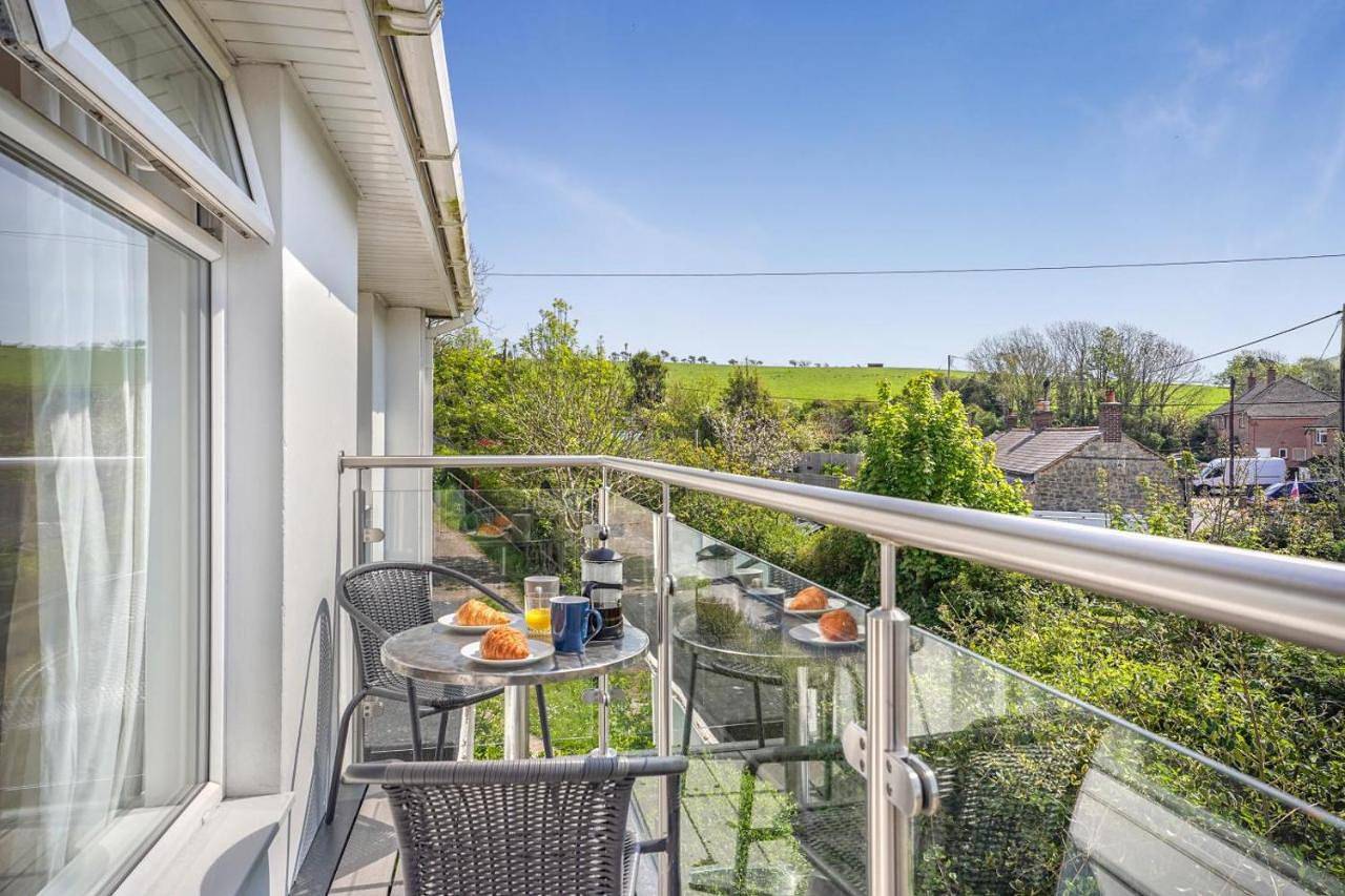 3 Bed in West Lulworth oc-h29362 in Lulworth Cove, Dorset