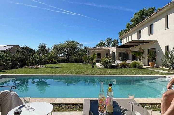 Maison de vacances pour 10 personnes, avec jardin ainsi que piscine et balcon - 1