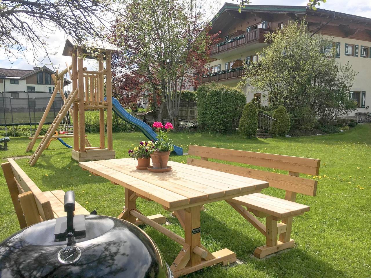 Geheel vakantieappartement, App/1 slaapkamer/bad, wc in Flachau, Ski Amadé