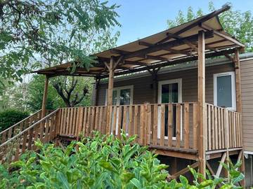 Mobil home pour 4 personnes à Labeaume