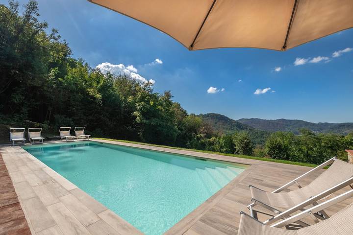 Villa für 14 Personen, mit Terrasse und Garten in Lucca - 2