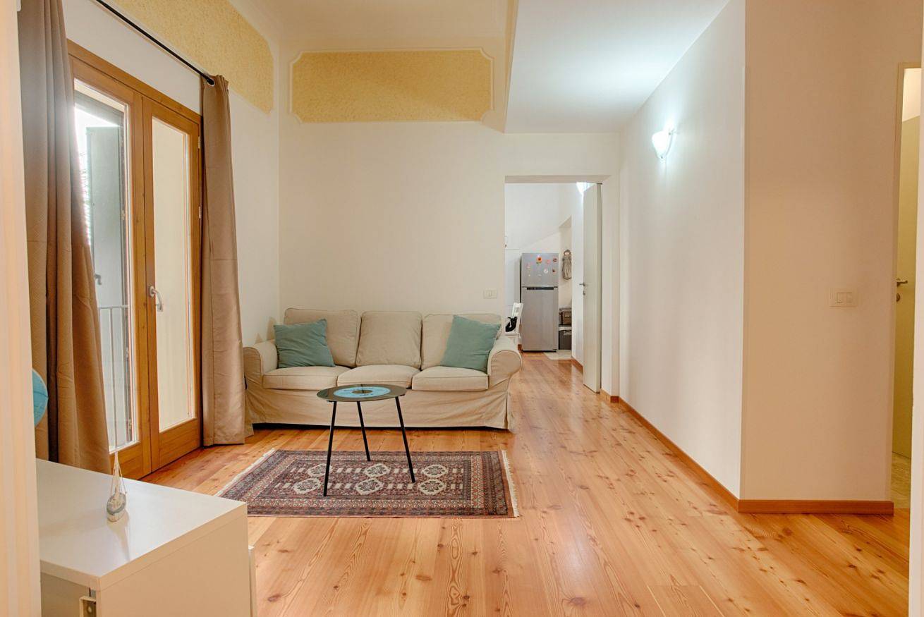 Entire apartment, Piazza San Domenico Central Apt near the Sea! in Trapani, Trapani Province