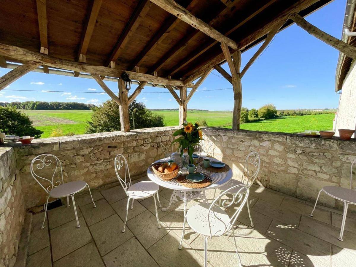 Gîte en Touraine avec piscine privée, spa et Wifi - Fr-1-381-601 in Cussay, Région de Loches