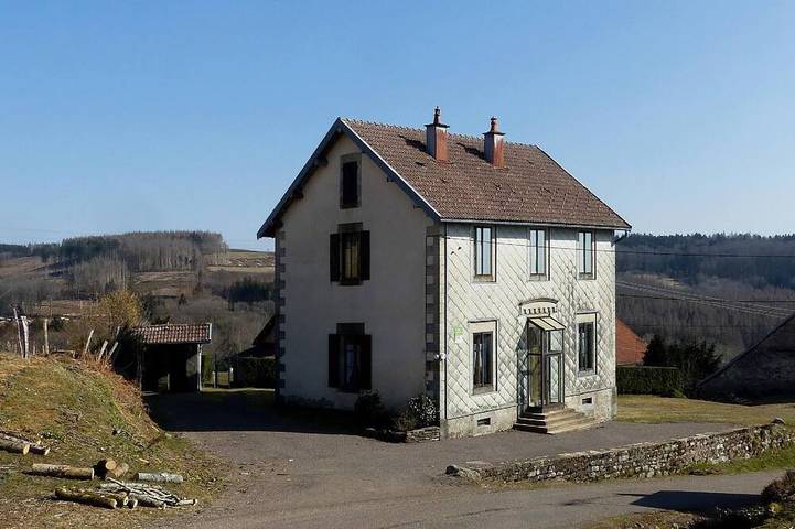 Gîte pour 6 personnes, avec jardin